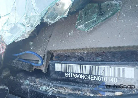 2014 Nissan Armada Sl z USA, uszkodzony, nr VIN 5N1AA0NC4EN610140